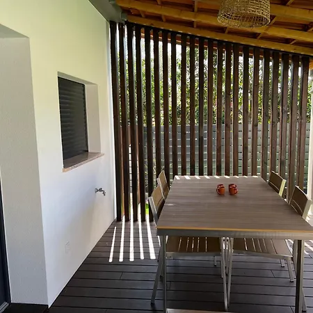 Apartment Casa Da Ti Bemvinda *